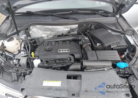 2016 Audi Q3 2.0T Premium Plus z USA, uszkodzony, nr VIN WA1BFCFS8GR019140